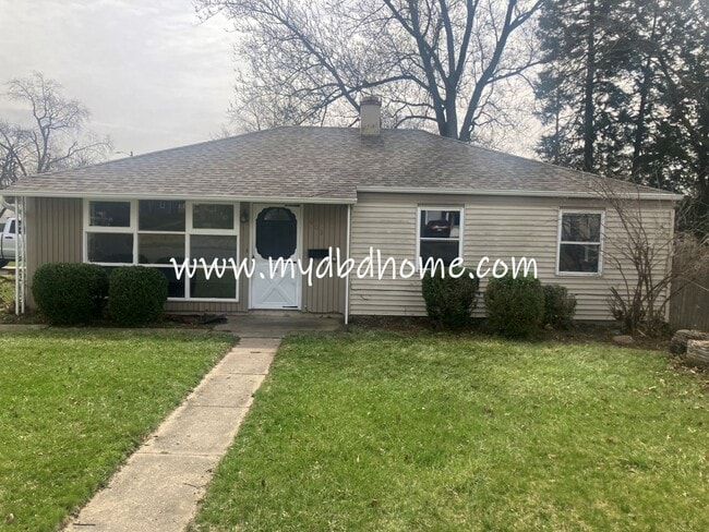 property at 401 Pettit Ave