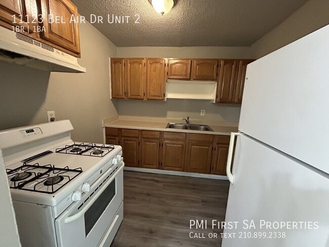 11123 Belair Dr in San Antonio, TX - Building Photo - Building Photo