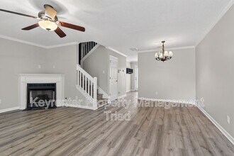 94 Tannenbaum Cir in Greensboro, NC - Building Photo - Building Photo