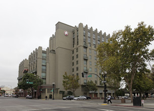 8 Orchids Condominium in Oakland, CA - Building Photo - Building Photo