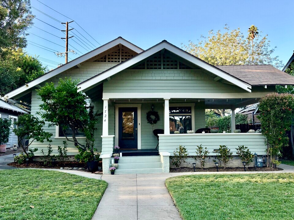 1724 Oxley St in South Pasadena, CA - Building Photo