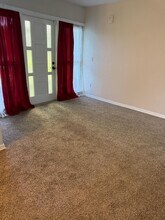 121 SE Naranja Ave in Port St. Lucie, FL - Building Photo - Building Photo