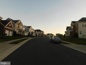 23646 Glenmallie Ct in Aldie, VA - Building Photo - Building Photo