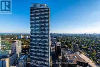 3702-3708 EGLINTON Ave in Toronto, ON - Building Photo - Building Photo