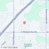 1038 Greenbriar Tr in Cedar Hill, TX - Building Photo