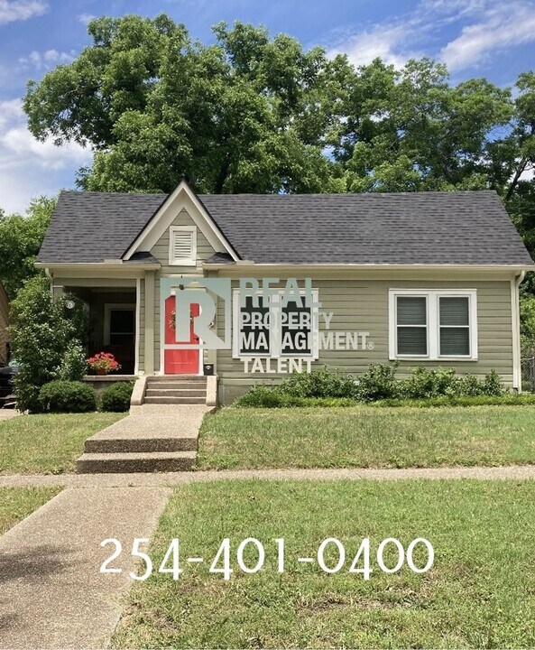 1106 N 7th St in Temple, TX - Building Photo