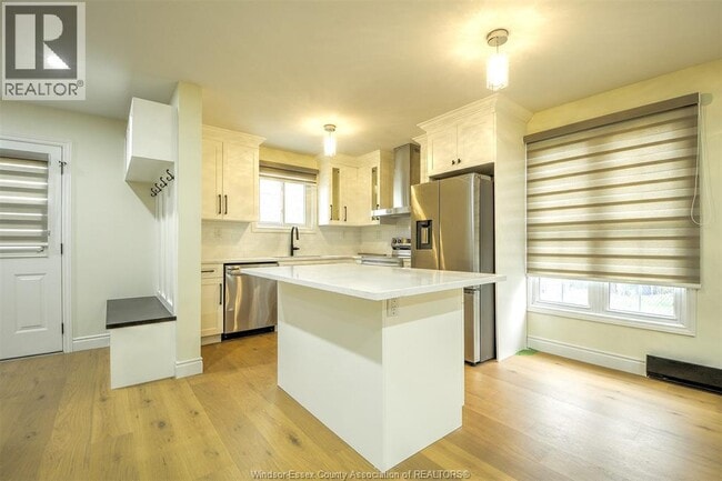 property at 1395 Bayswater Crescent