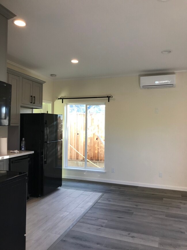 3120 Mauricia Ave in Santa Clara, CA - Building Photo - Building Photo