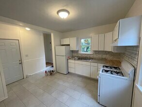 50 Lawrence St in New Haven, CT - Building Photo - Building Photo