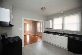 210 N Cedar St in Little Rock, AR - Building Photo - Building Photo