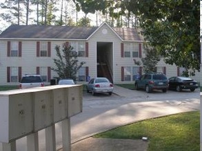 Brookeville Apartments in Gadsden, AL - Building Photo - Building Photo