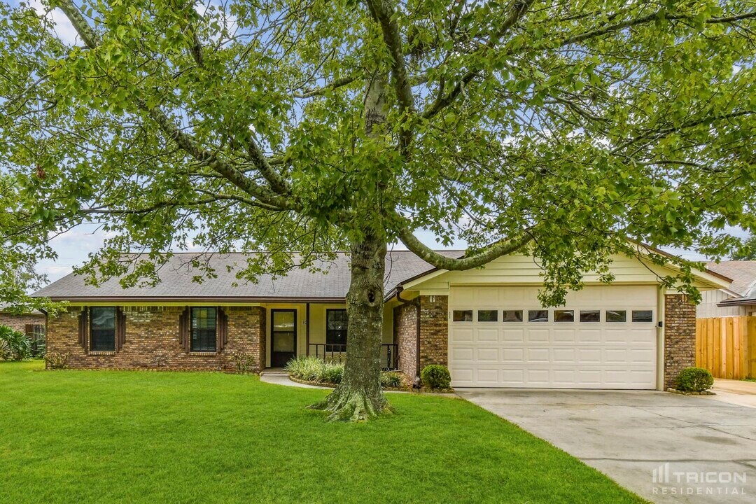 801 Hardwood St in Orange Park, FL - Building Photo