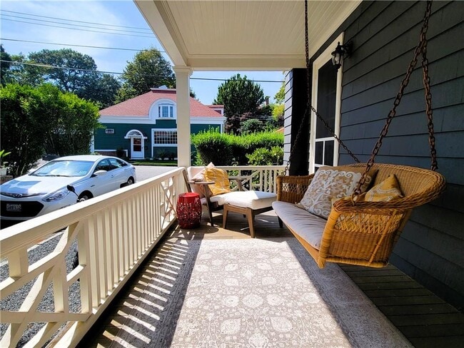 60 Prairie Ave in Newport, RI - Building Photo - Building Photo