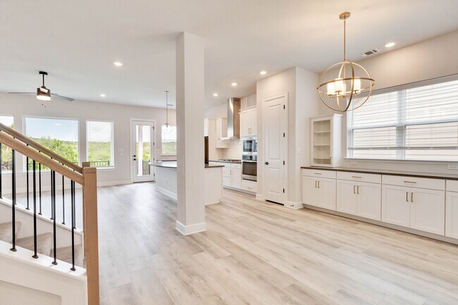 265 Moonlit Stream Pass in Dripping Springs, TX - Building Photo - Building Photo