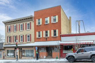 325 S New St in Bethlehem, PA - Building Photo - Building Photo