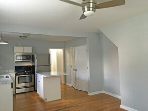 918 N Limestone in Lexington, KY - Building Photo - Building Photo