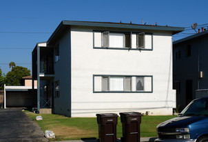 11847 Truro Ave in Hawthorne, CA - Building Photo