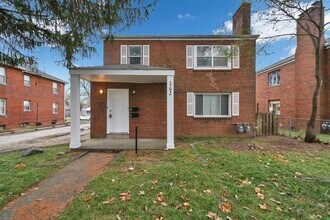 162 S Powell Ave in Columbus, OH - Building Photo - Building Photo