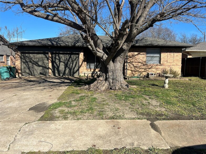 1805 W Birge St in Sherman, TX - Building Photo