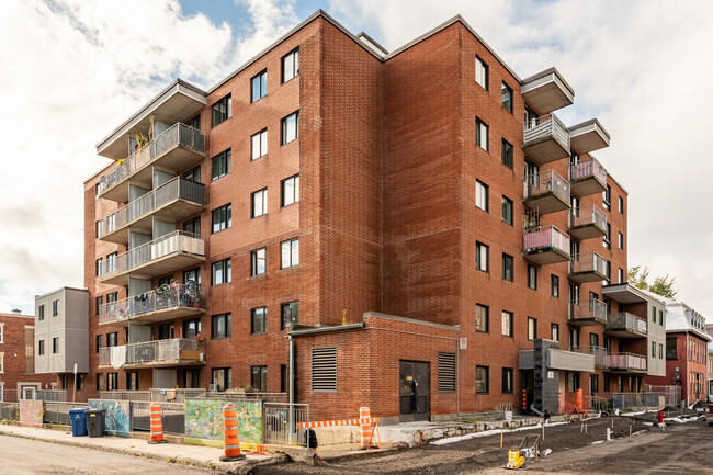 223 Boisseau Rue in Québec, QC - Building Photo - Primary Photo