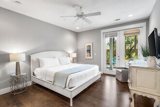 4923 E County Hwy 30A in Santa Rosa Beach, FL - Building Photo - Building Photo