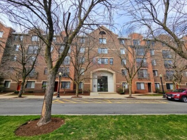 30 Harbor Point Blvd, Unit 305