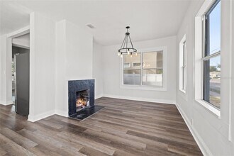 2824 5th Ave N in St. Petersburg, FL - Building Photo - Building Photo