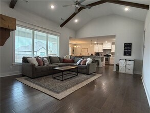 2739 S Angels Rd in Fayetteville, AR - Building Photo - Building Photo