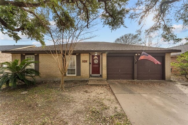 property at 1705 Capri Ln
