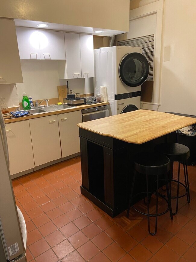 315 Harvard St, Unit 1 in Cambridge, MA - Building Photo - Building Photo