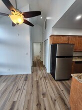 1077 Courtland Dr in Buffalo Grove, IL - Building Photo - Building Photo
