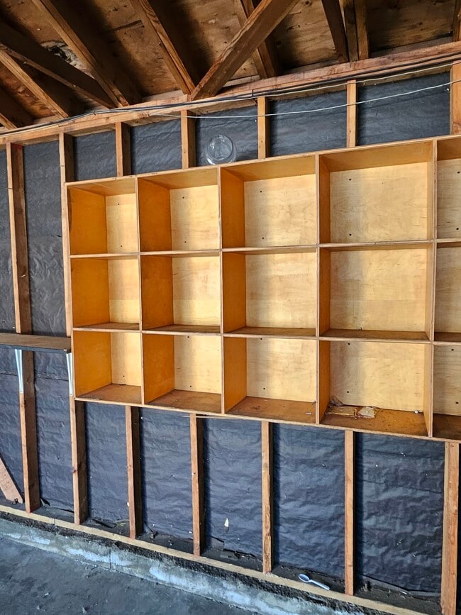 15116 Freeman Ave in Lawndale, CA - Foto de edificio - Building Photo