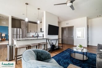 2439 Casona Ln in Melbourne, FL - Building Photo - Building Photo