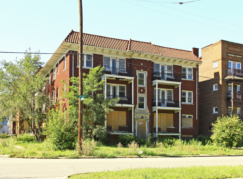 Hillcrest Superior Apartments in Cleveland, OH - Foto de edificio