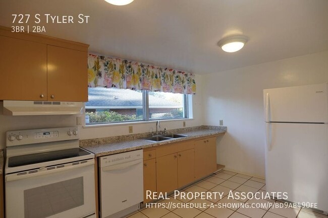 727 S Tyler St in Tacoma, WA - Building Photo - Building Photo