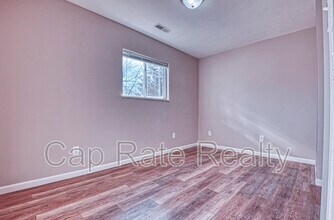 2735 Joyce Ave in Columbus, OH - Building Photo - Building Photo