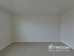 3516 Catlett Crk Rd in Georgetown, TX - Foto de edificio - Building Photo