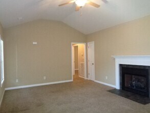 720 Arrowfield Dr in Clarksville, TN - Building Photo - Building Photo