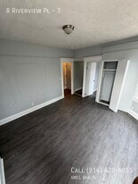 8 Riverview Pl in Yonkers, NY - Building Photo