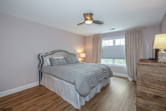 1114 Peer Pl, Unit Bright Two Bedroom Condo in Denville, NJ - Building Photo - Building Photo