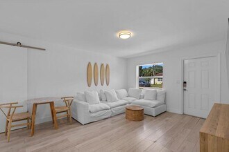 212 SE 1st Ave in Boynton Beach, FL - Building Photo - Building Photo