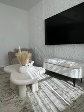 2526 Pierce St in Hollywood, FL - Building Photo - Building Photo