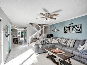 11861 SW 9th Manor in Davie, FL - Building Photo - Building Photo