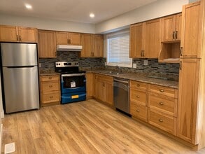 32306 Diamond Ave in Mission, BC - Building Photo - Building Photo