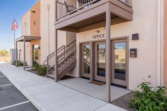 Cielo Verde Apartments in Yuma, AZ - Foto de edificio - Building Photo