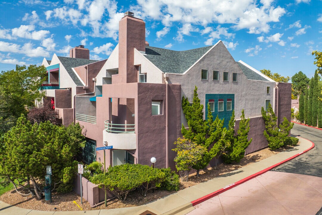5185 Glenwood Pointe Ln NE in Albuquerque, NM - Building Photo