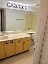 5646 Rock Island Rd-Unit -203 in Tamarac, FL - Building Photo - Building Photo