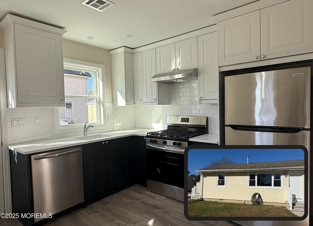 616 Ocean Gate Ave in Ocean Gate, NJ - Building Photo