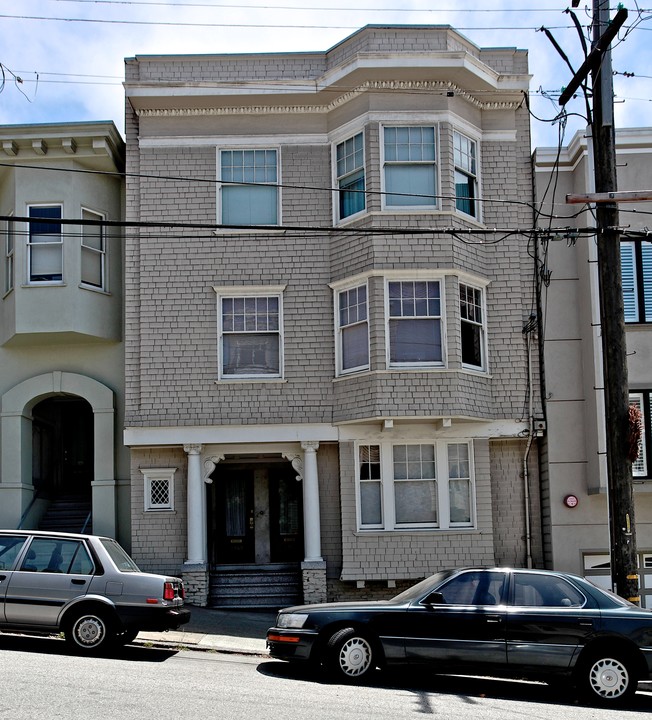 1367 Vallejo St in San Francisco, CA - Building Photo