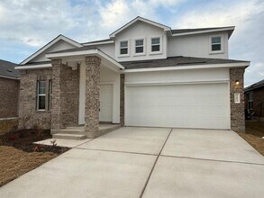 203 Herald Dr in Hutto, TX - Building Photo - Building Photo